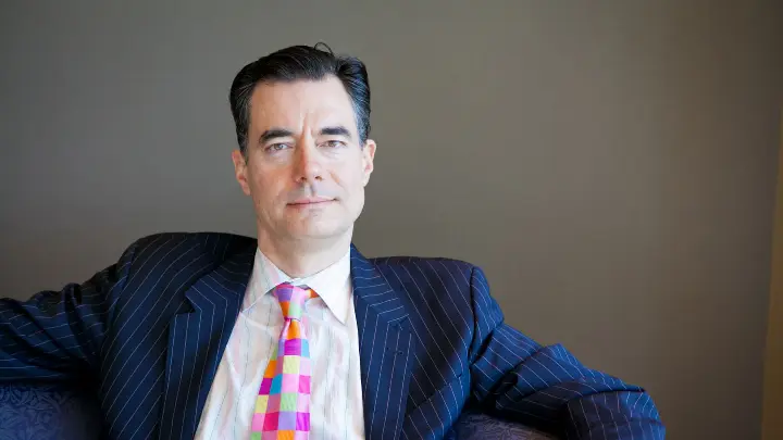 Minden Gross_Corporate headshots and photography_Art direction_01